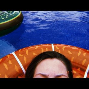 Meet your Posher, Jade